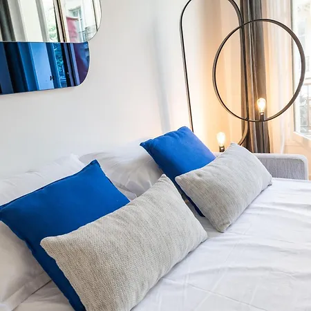 Hotelhome 16 Aparthotel 4*
