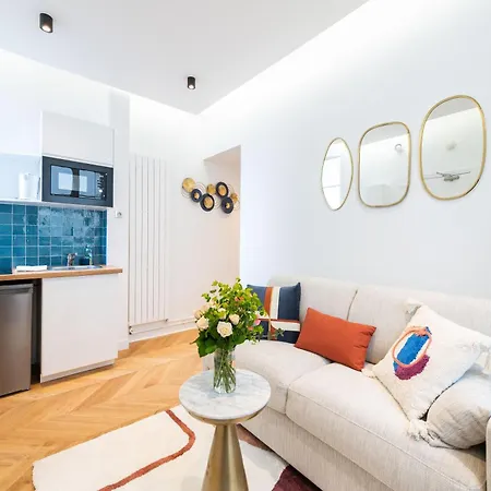 Hotelhome 16 Aparthotel 4*