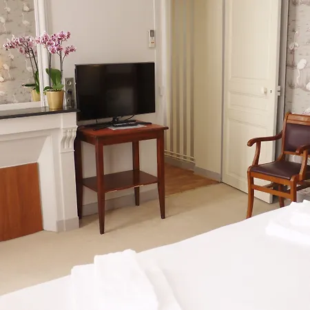 Aparthotel Hotelhome 16 4*