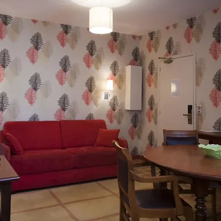 Hotelhome 16 Aparthotel